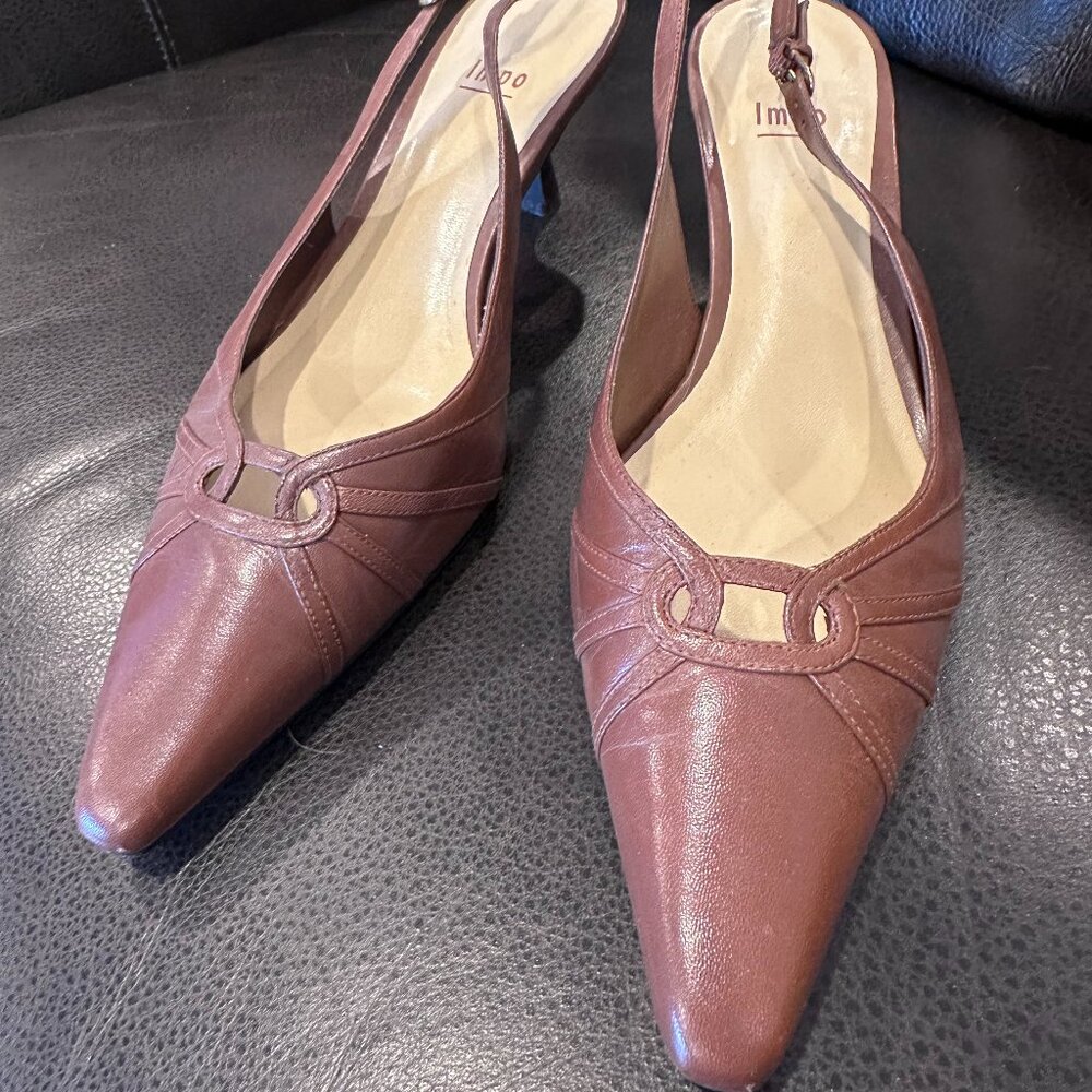 IMPO Slingback kitten heels with knotted detail